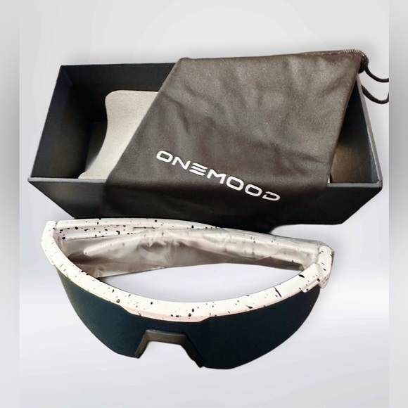 NEW Unisex Polarized Sports Sunglasses UV 400 Protection White Speckled Frame - Picture 3 of 13